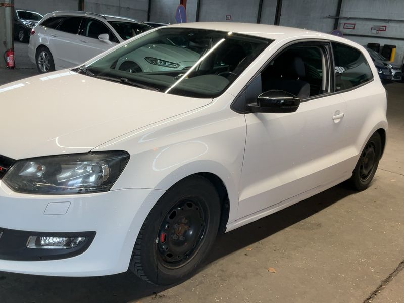 Volkswagen Polo 1.2 TSI Style 2011 – снимка 2