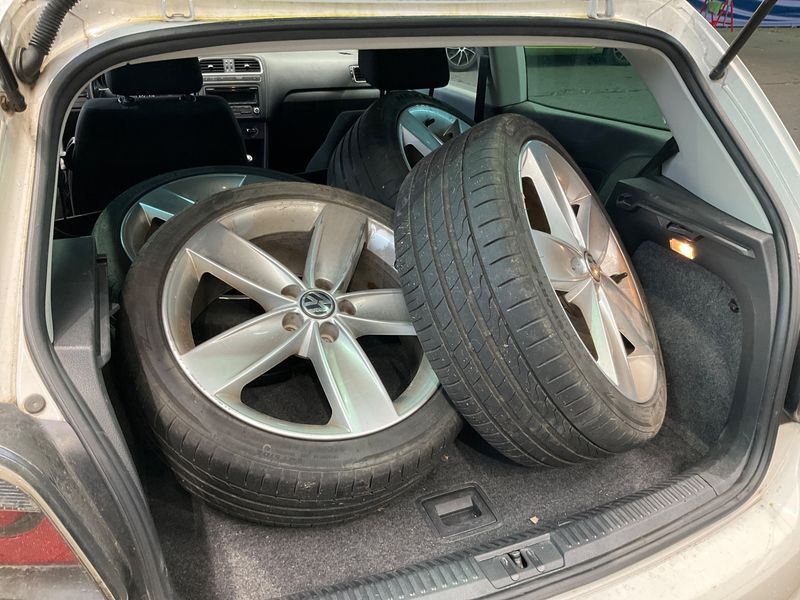 Volkswagen Polo 1.2 TSI Style 2011 – снимка 15