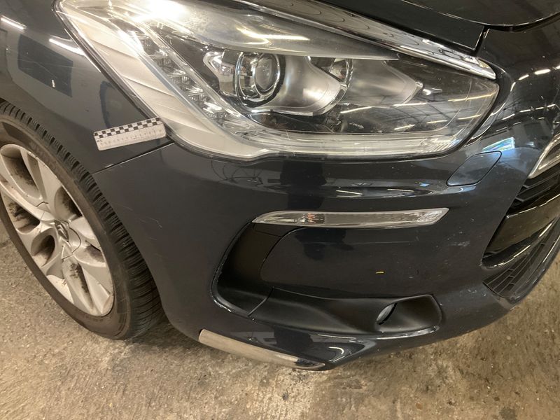 Citroen DS5 2.0 HDi Hybrid4 SportChic 2012 – снимка 44