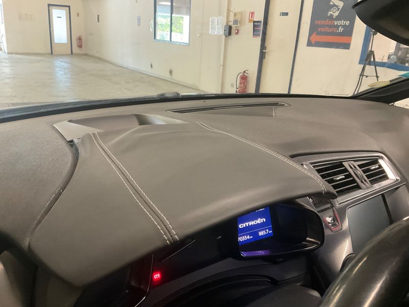 Citroen DS5 2.0 HDi Hybrid4 SportChic 2012 – снимка 33