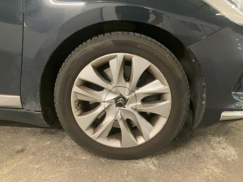 Citroen DS5 2.0 HDi Hybrid4 SportChic 2012 – снимка 11