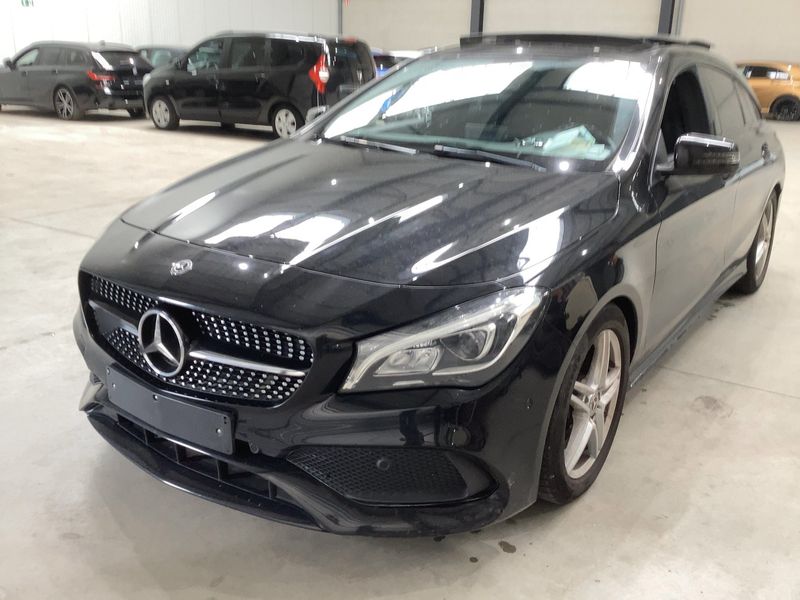 Mercedes-Benz CLA-Klasse CLA 200 Shooting Brake AMG Line 2019 – снимка 1