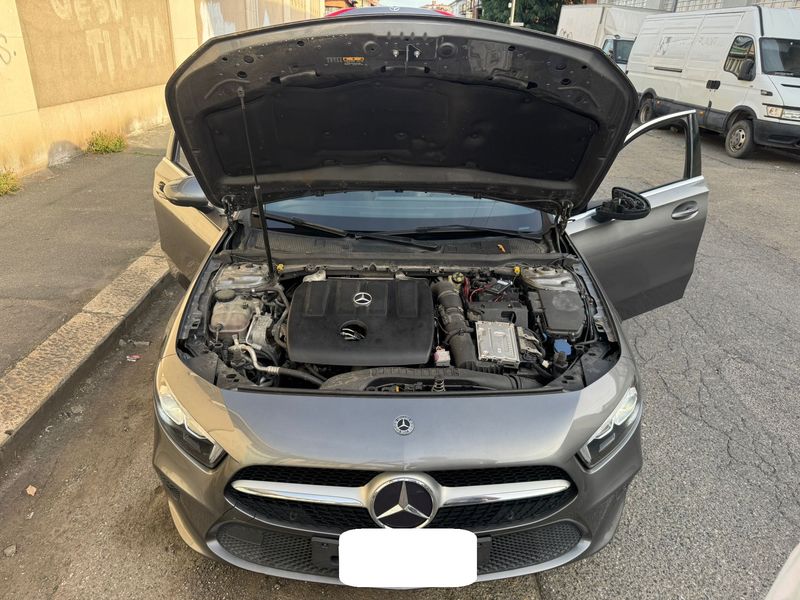 Mercedes-Benz A-Klasse A 180 d Sport 2018 – снимка 8