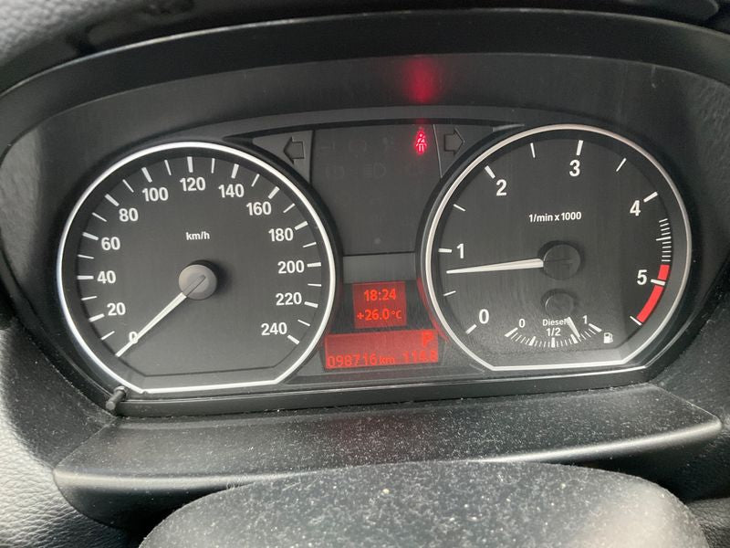 BMW 1er 118d 2008 – снимка 18