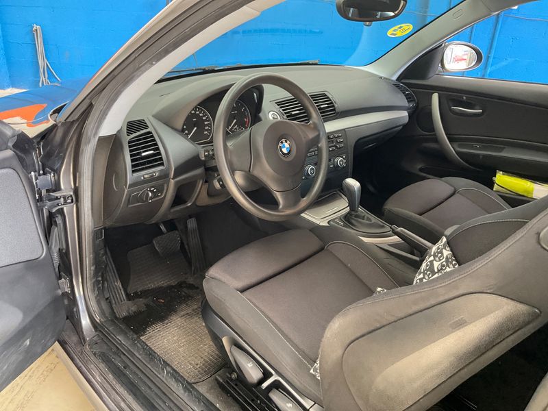 BMW 1er 118d 2008 – снимка 27