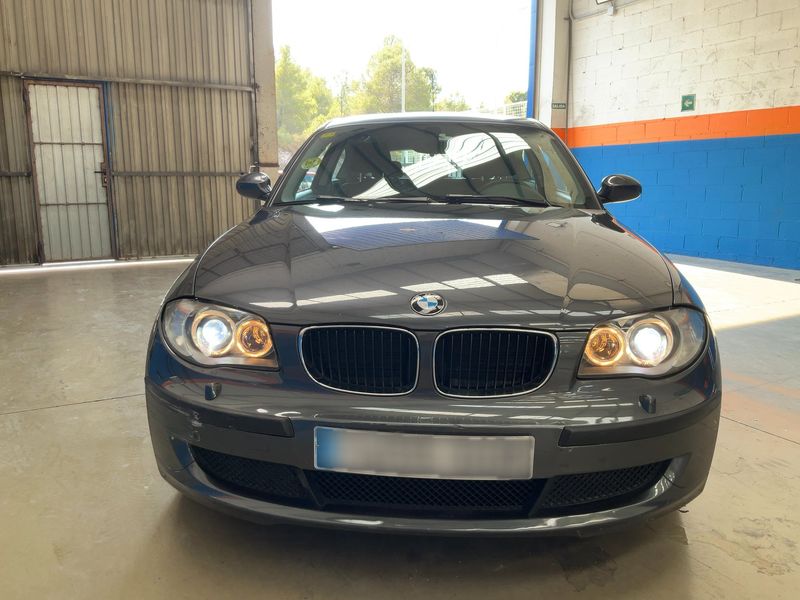 BMW 1er 118d 2008 – снимка 14