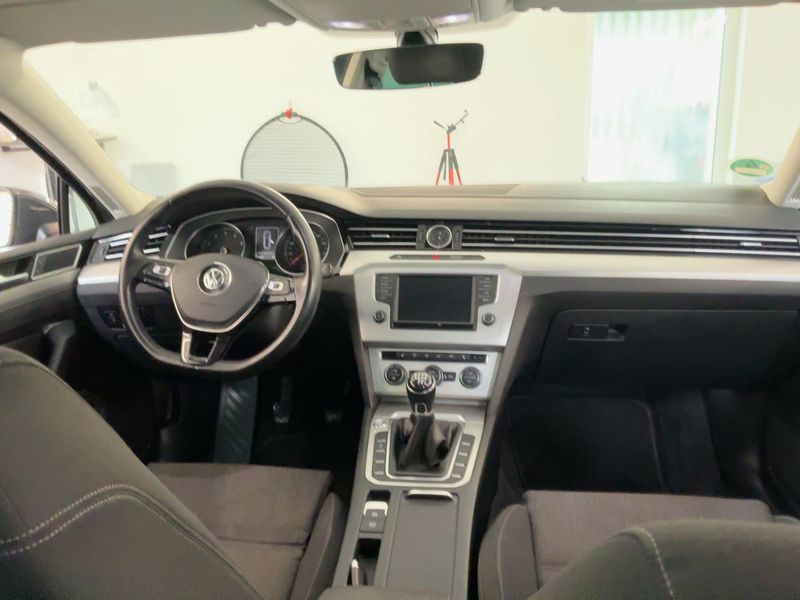 Volkswagen Passat 1.4 TSI ACT Comfortline BlueMotion Tech 2016 – снимка 17
