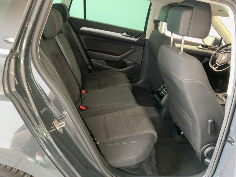 Volkswagen Passat 1.4 TSI ACT Comfortline BlueMotion Tech 2016 – снимка 19