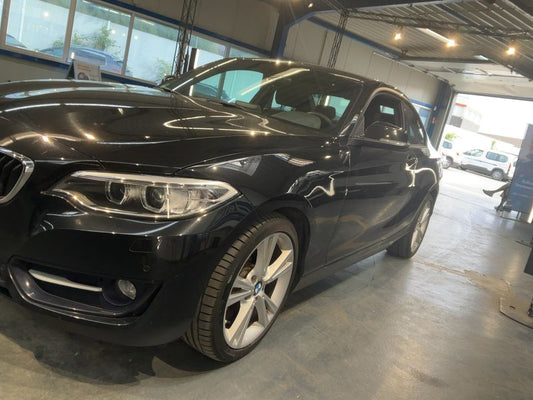 BMW 2er 218d Sport Line 2015 – снимка 2