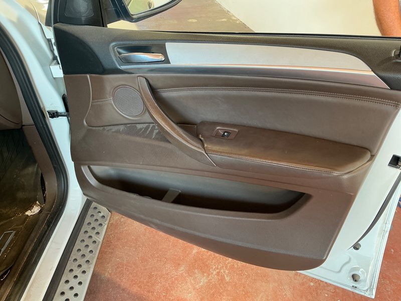 BMW X5 xDrive 35d 2010 – снимка 32