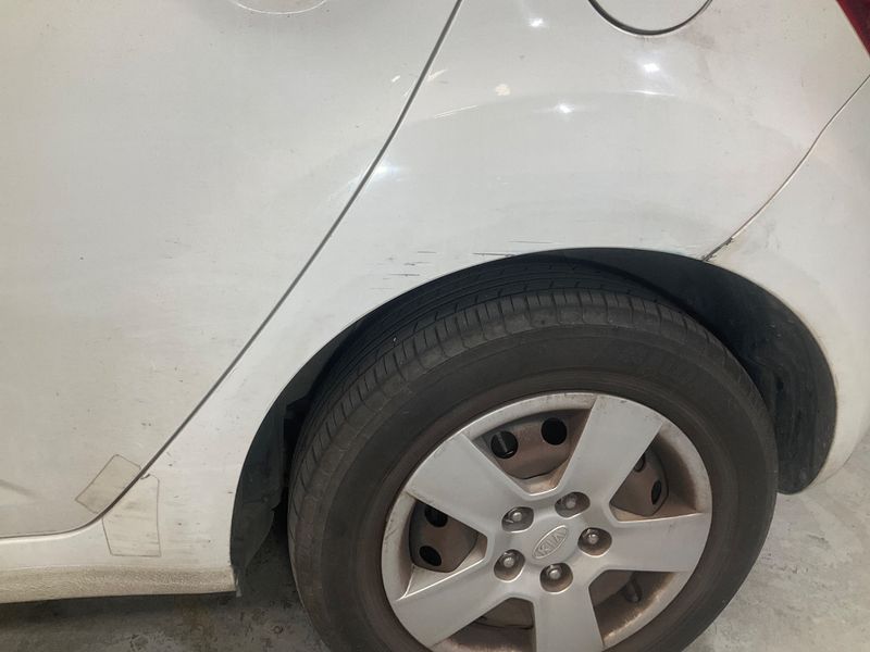 Kia Venga 1.4 CRDi Drive 2011 – снимка 27