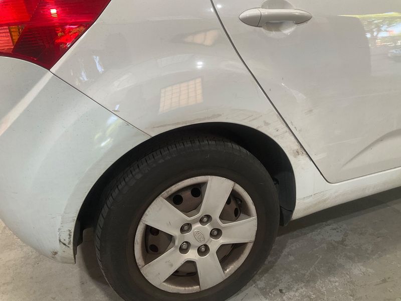 Kia Venga 1.4 CRDi Drive 2011 – снимка 22