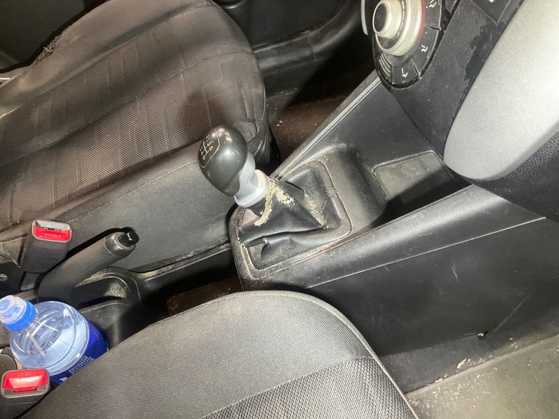 Kia Venga 1.4 CRDi Drive 2011 – снимка 30