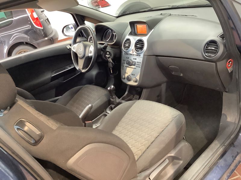 Opel Corsa 1.4 Active 2013 – снимка 3