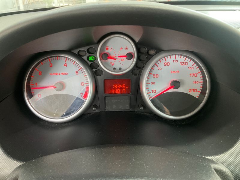 Peugeot 206+ 1.4 Basis 2011 – снимка 4