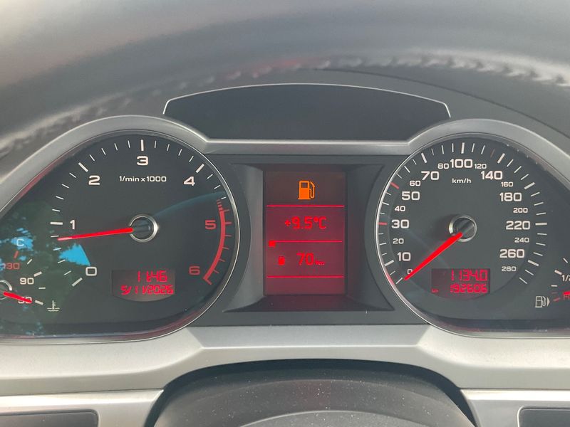 Audi A6 2.7 V6 TDI 2009 – снимка 18