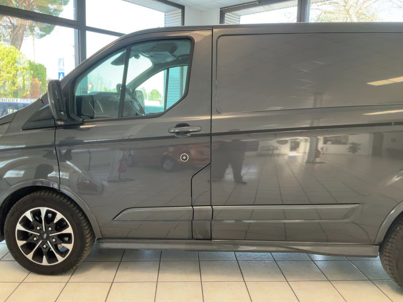 Ford Tourneo Custom 2.0 TDCi L1 Sport 2022 – снимка 4