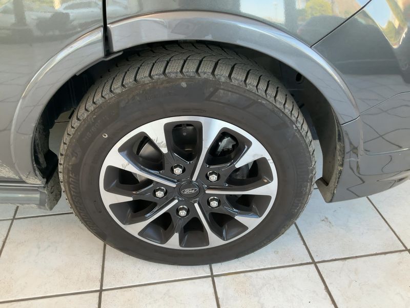 Ford Tourneo Custom 2.0 TDCi L1 Sport 2022 – снимка 11