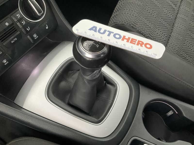 Audi Q3 2.0 TDI quattro Sport 2017 – снимка 23