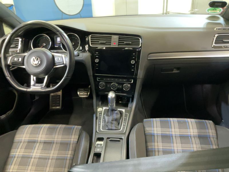 Volkswagen Golf VII 1.4 GTE BlueMotion Tech 2017 – снимка 17