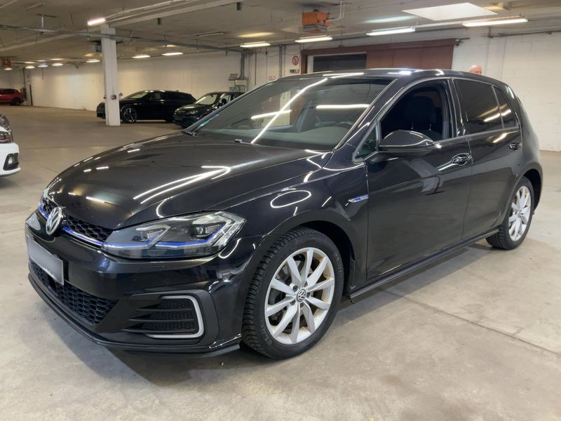 Volkswagen Golf VII 1.4 GTE BlueMotion Tech 2017 – снимка 1