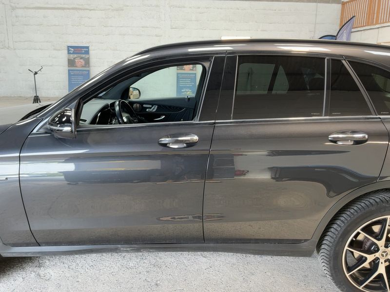 Mercedes-Benz GLC-Klasse GLC 300 de 4Matic AMG Line 2021 – снимка 4