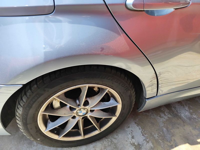 BMW 3er 320d 2011 – снимка 17