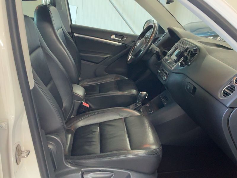 Volkswagen Tiguan 2.0 TDI Karat 4Motion BlueMotion Tech 2013 – снимка 16
