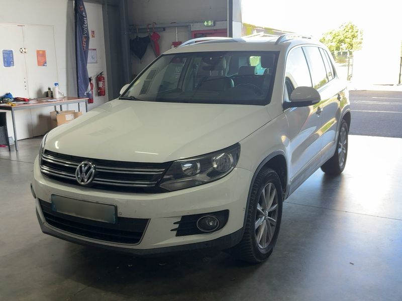 Volkswagen Tiguan 2.0 TDI Karat 4Motion BlueMotion Tech 2013 – снимка 1