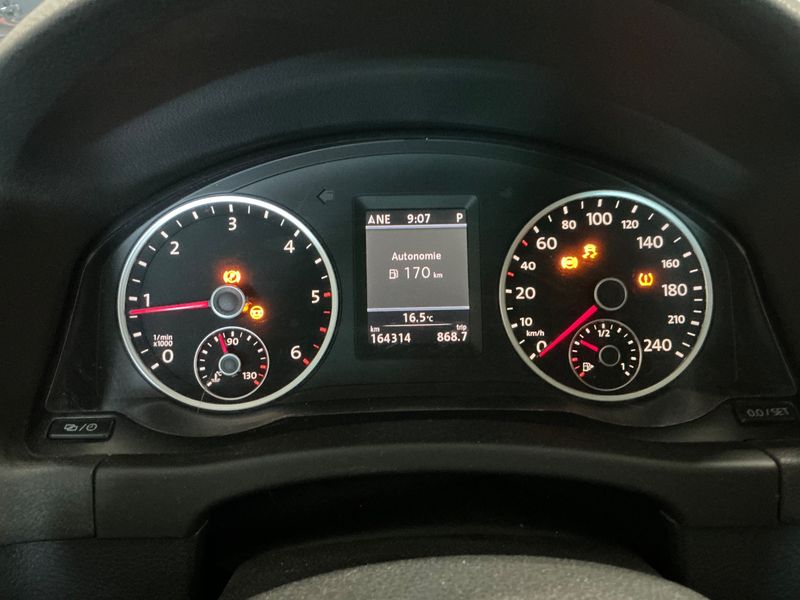 Volkswagen Tiguan 2.0 TDI Karat 4Motion BlueMotion Tech 2013 – снимка 18