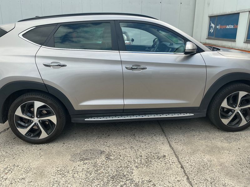 Hyundai Tucson 1.6 TGDI Advantage 4WD 2016 – снимка 10