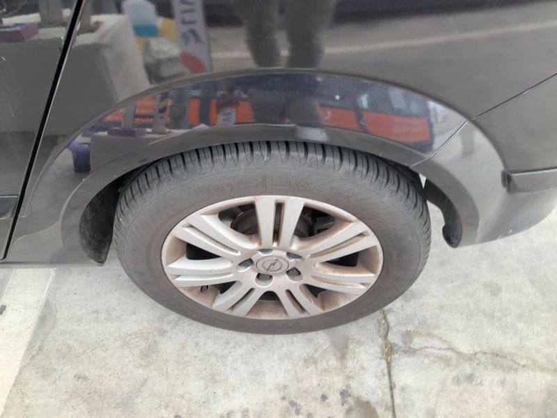 Opel Astra 1.7 CDTI Edition 2010 – снимка 18