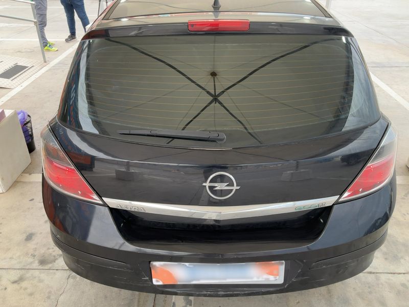 Opel Astra 1.7 CDTI Edition 2010 – снимка 5