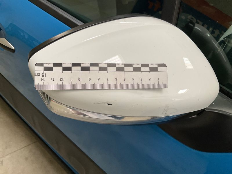 Citroen C3 1.2 PureTech Shine 2016 – снимка 24
