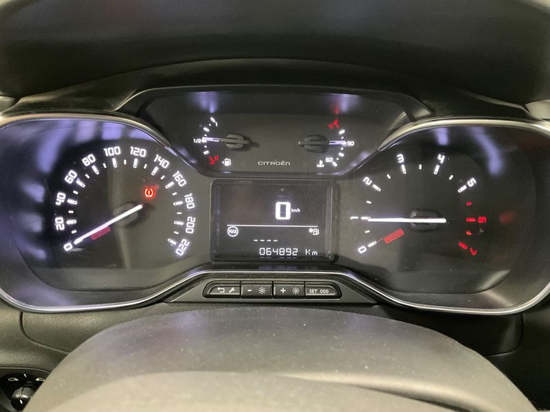 Citroen C3 1.2 PureTech Shine 2016 – снимка 18
