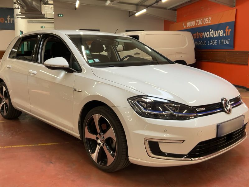 Volkswagen e-Golf VII electric drive 100 kW 2017 – снимка 12