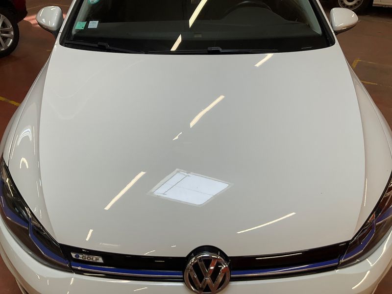 Volkswagen e-Golf VII electric drive 100 kW 2017 – снимка 23