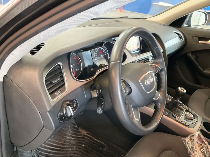 Audi A4 2.0 TDI Daylight 2014 – снимка 32