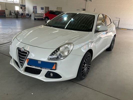 Alfa Romeo Giulietta 2.0 JTDM Turismo 2011 – снимка 1