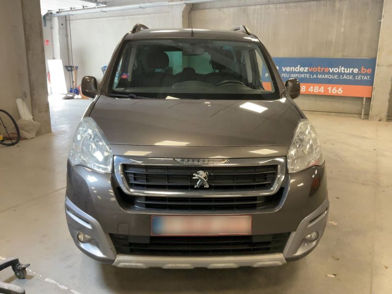 Peugeot Partner 1.2 PureTech Active 2017 – снимка 14