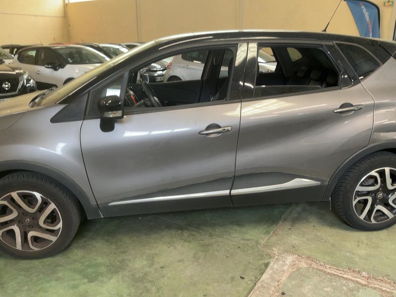 Renault Captur 1.2 TCe Energy Intens 2016 – снимка 4