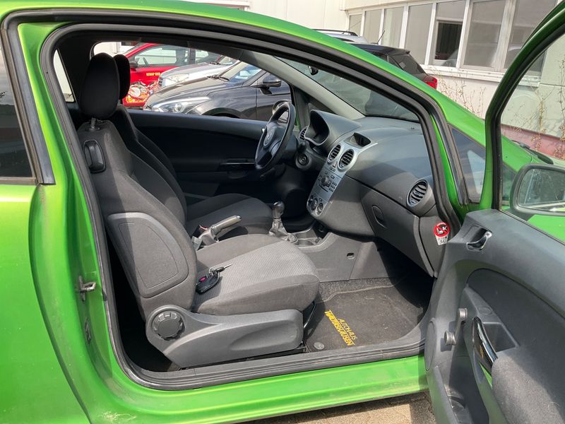 Opel Corsa 1.2 Selection 2013 – снимка 3