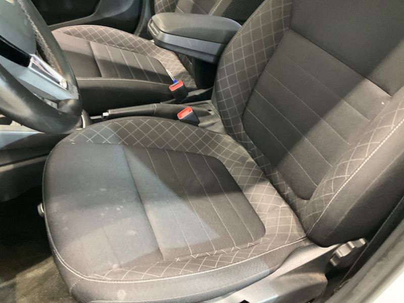 Skoda Fabia 1.2 TSI Style 2016 – снимка 34