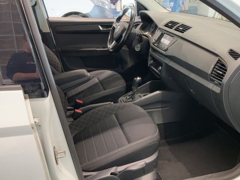 Skoda Fabia 1.2 TSI Style 2016 – снимка 17
