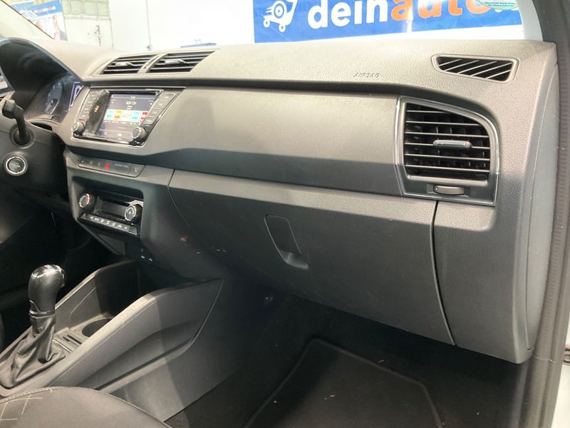 Skoda Fabia 1.2 TSI Style 2016 – снимка 28