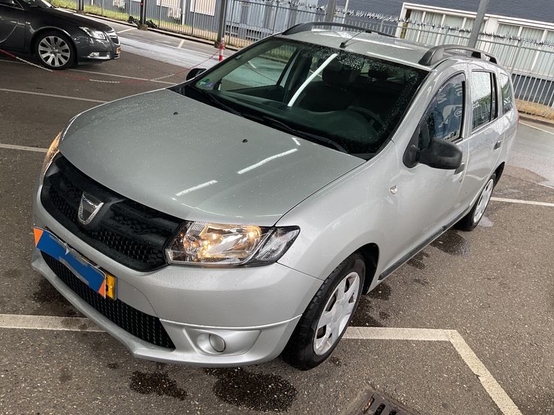 Dacia Logan MCV 0.9 TCe Ambiance 2015 – снимка 1