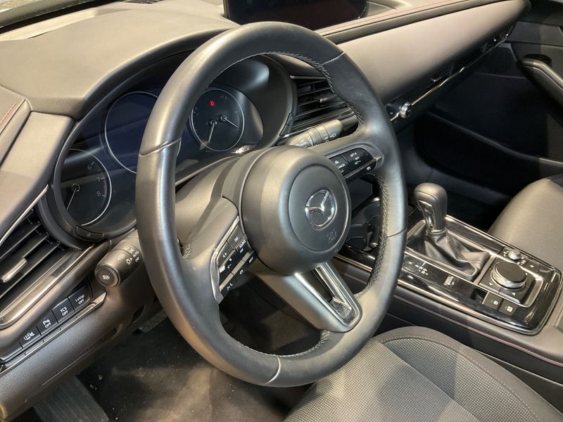 Mazda CX-30 2.0 Skyactiv-G Mild-Hybrid Homura 2WD 2024 – снимка 25