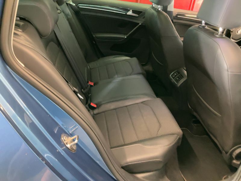 Volkswagen Golf VII 2.0 TDI Highline BlueMotion Tech 2013 – снимка 14