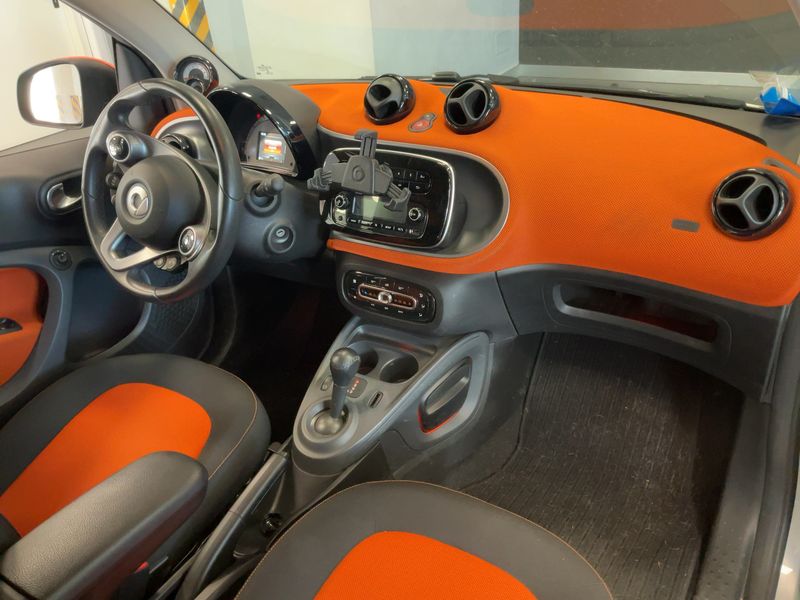 Smart fortwo 1.0 Basis passion 2017 – снимка 17