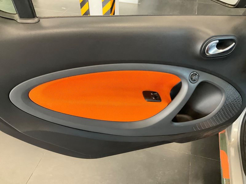 Smart fortwo 1.0 Basis passion 2017 – снимка 24